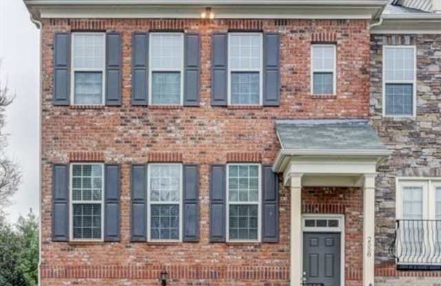 2558 Sibley Dr NE Gallery 2