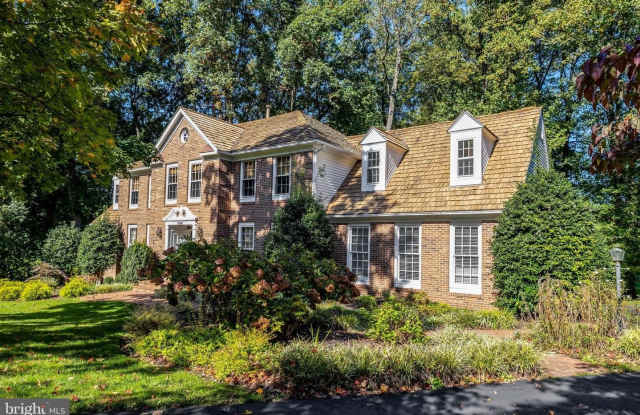 10898 FEATHERFIELD CT Gallery 3