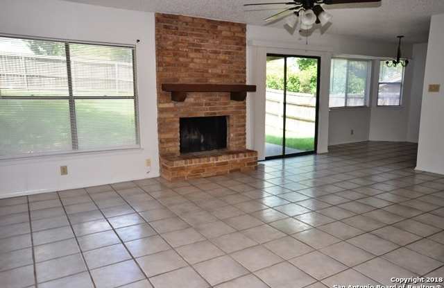 10019 Trout Ridge Dr Gallery 3