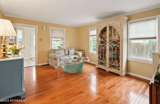 303 River Avenue photos photos