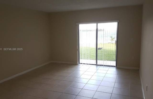 15969 NW 64th Ave photos photos