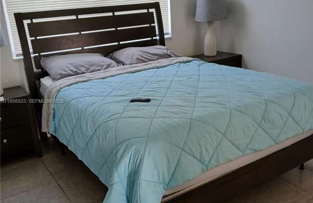 6505 Pines Pkwy photos photos