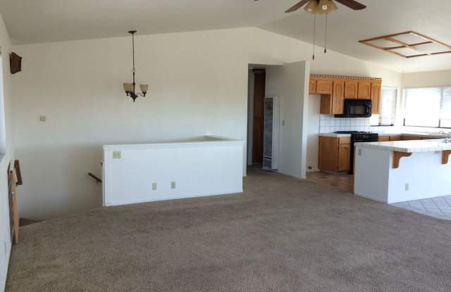2877 Dogwood Gallery 4