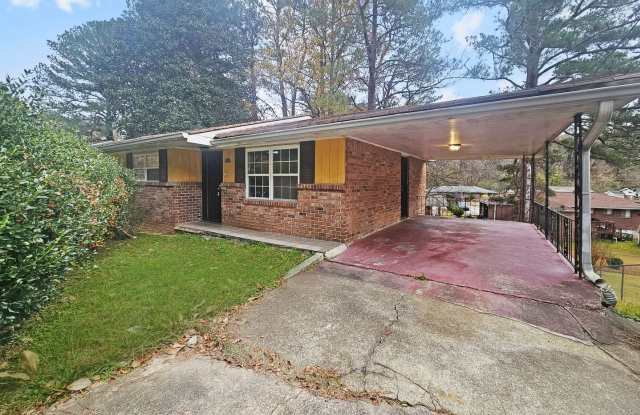 Large 3-Bedroom, 1.5 Bath Ranch at I-285  Bolton Rd - Housing Voucher accepted photos photos