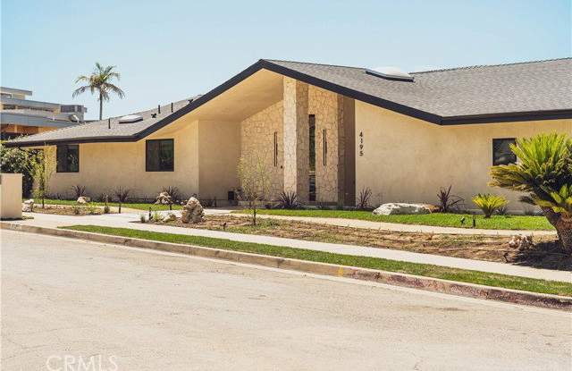 4195 Alonzo Avenue photos photos