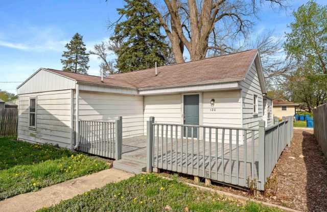 3 Bedroom Home In Chesterton photos photos