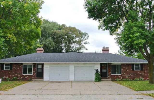 2143 Packerland Drive - 2143 photos photos