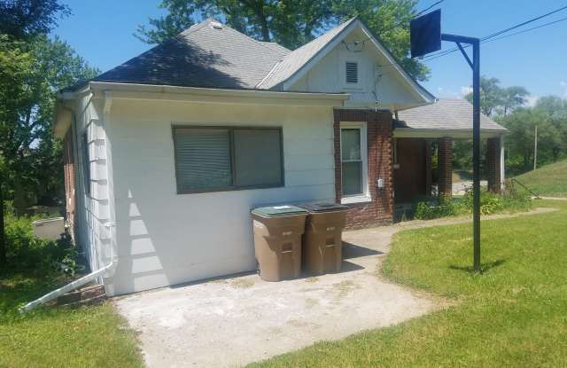526 Unity St - 526 Unity Street, Atchison, KS 66002