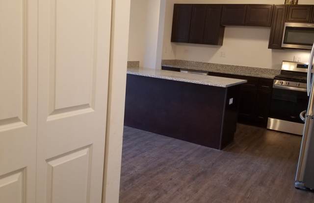 848 McIntosh Court Gallery 2