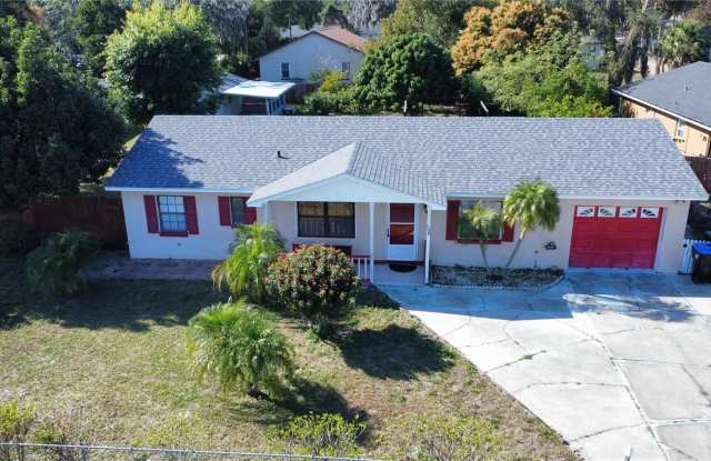 126 N Observatory Drive photos photos