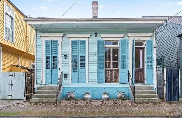 2328 BURGUNDY Street photos photos 2328 BURGUNDY Street photos photos