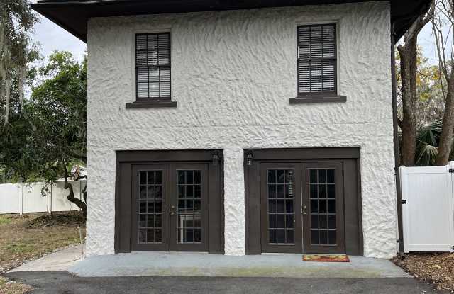 1409 South 8th Street - 1409 South 8th Street, Leesburg, FL 34748