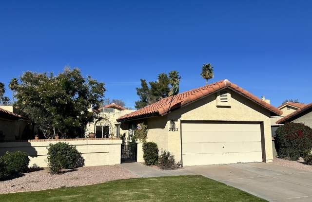 2232 E FAIRVIEW Avenue photos photos