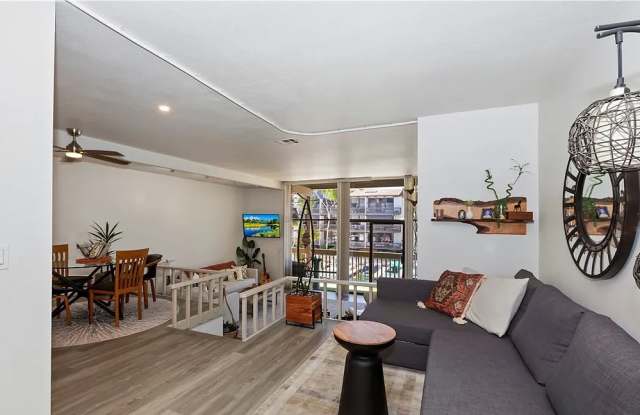 5226 Marina Pacifica Dr N photos photos