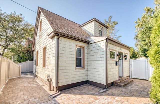 524 Central Avenue photos photos