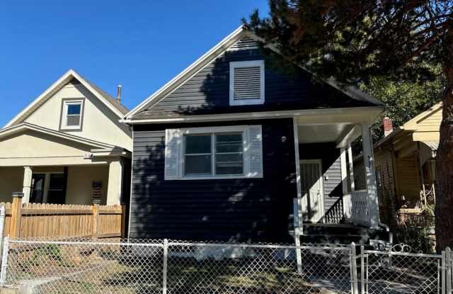 532 Elizabeth |1048 sq. ft | 2+ Bed, 1 Bath with Detached Garage - 532 Elizabeth Avenue, Kansas City, KS 66101