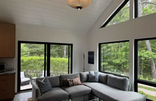 175 Pine Ridge Road Gallery 2