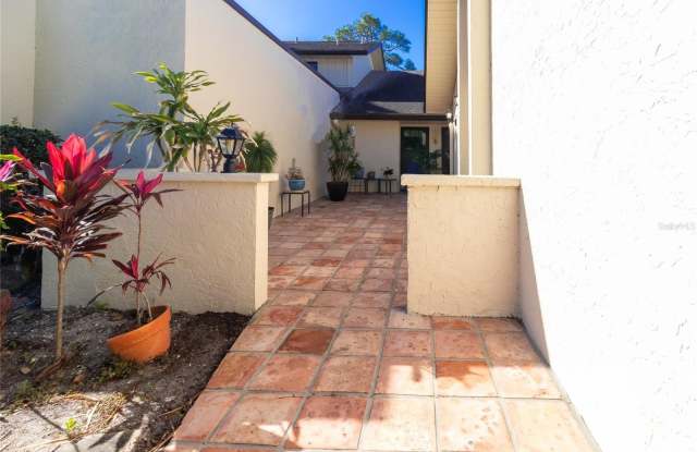 4660 LA JOLLA Drive Gallery 3