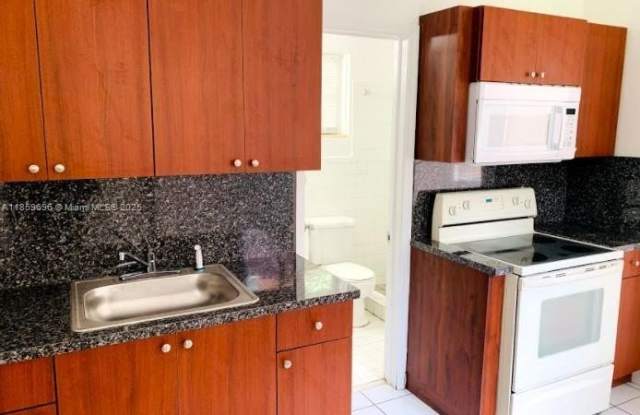 774 NE 86th St photos photos