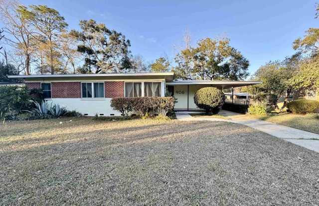 906 Cochran Drive photos photos