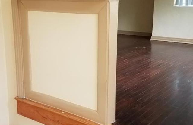6338 BARTHOLF AVE Gallery 2