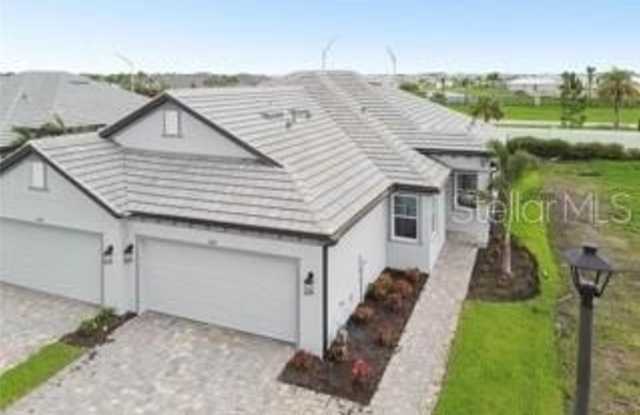 18164 CHERISHED LOOP photos photos