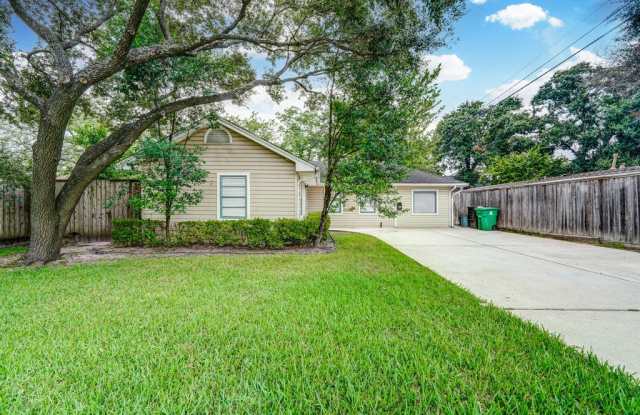 3821 Ella Boulevard - 3821 Ella Boulevard, Houston, TX 77018