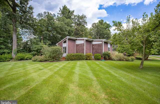 7400 BRAD STREET - 7400 Brad Street, West Falls Church, VA 22042