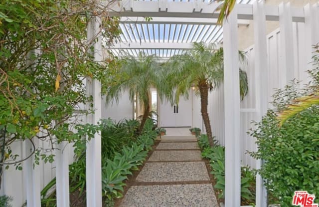 1901 WESTRIDGE Terrace - 1901 Westridge Terrace, Los Angeles, CA 90049