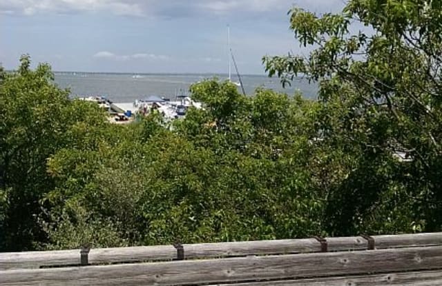 17 EAST WALK, PER WEEK - 17 East Walk, Fire Island, NY 11770