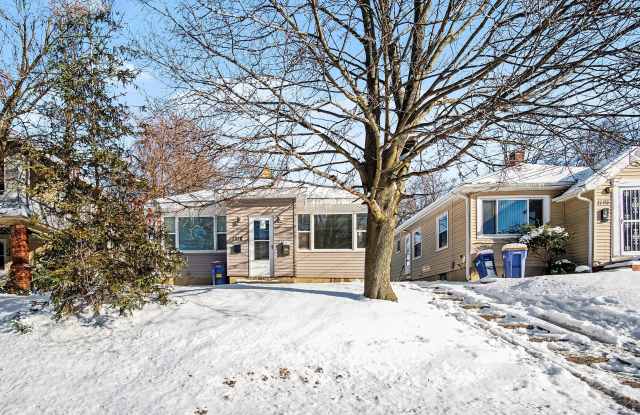 1716 Eastern Ave SE photos photos 1716 Eastern Ave SE photos photos