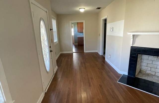 Coming Soon Murray Hill 3 bedroom Gallery 3