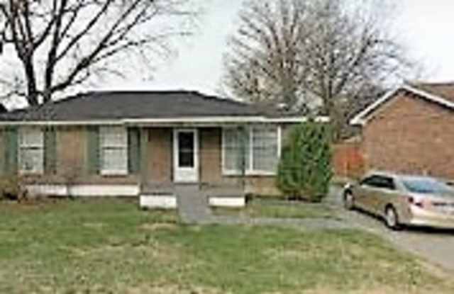Nice 3BR/1.5BA Brick Ranch Convenient to Watterson photos photos