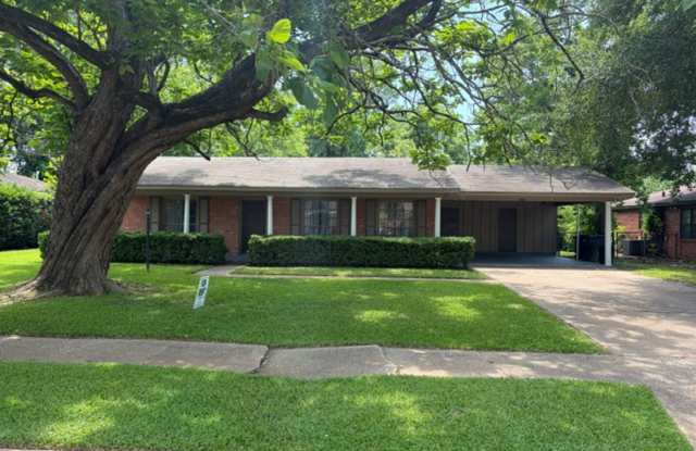 Move in Special ! First month 1/2 off! photos photos Move in Special ! First month 1/2 off! photos photos