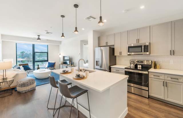 The Common photos photos