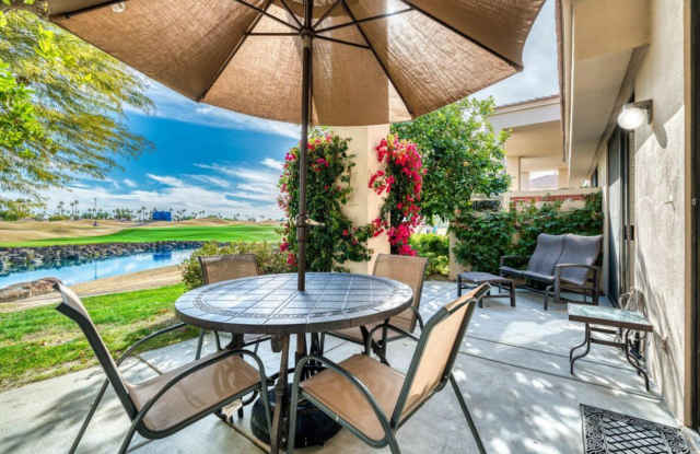 54564 Oak Tree photos photos