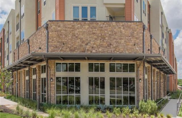 Affordable Housing - Balcones Lofts Gallery 3
