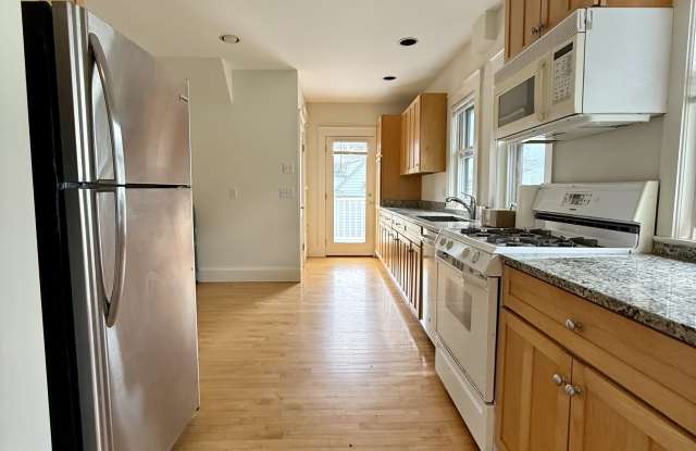 68 Putnam Street - 2Unit 2 photos photos