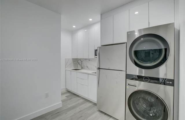 511 Southwest 15th Street photos photos