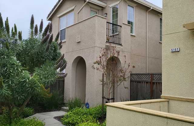 Two Story Corner Cluster Home Available Now !! photos photos