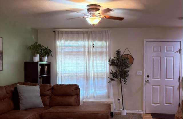 2651 Lynbarton Point Gallery 4