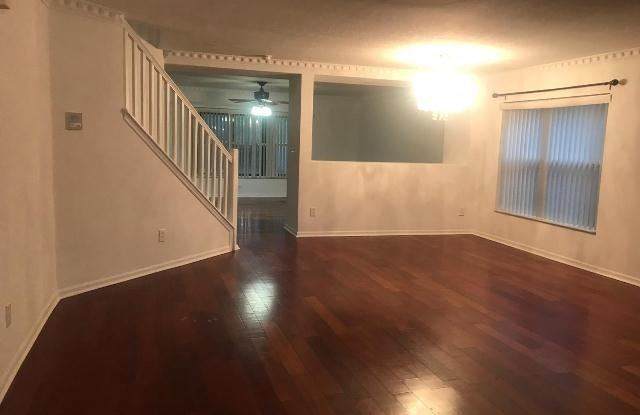 1436 BLACKWATER POND DRIVE Gallery 2