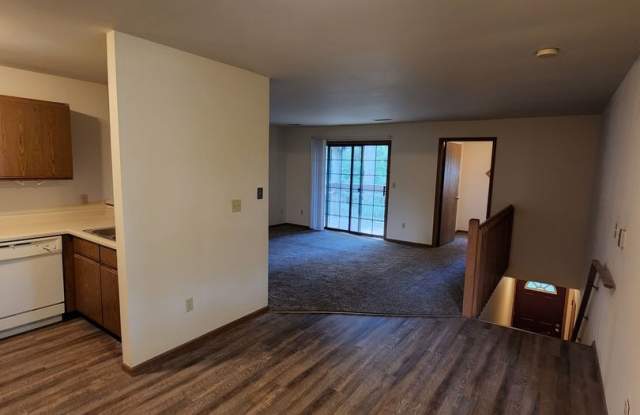 273 N. Chicago Ave photos photos