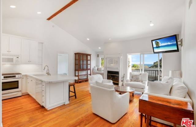 3855 Rambla Pacifico photos photos