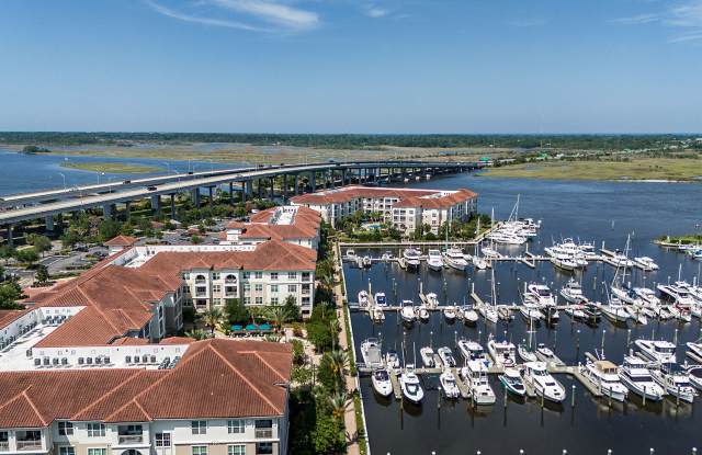 The Views at Harbortown photos photos