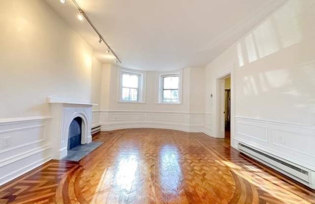534 Massachusetts Ave. photos photos