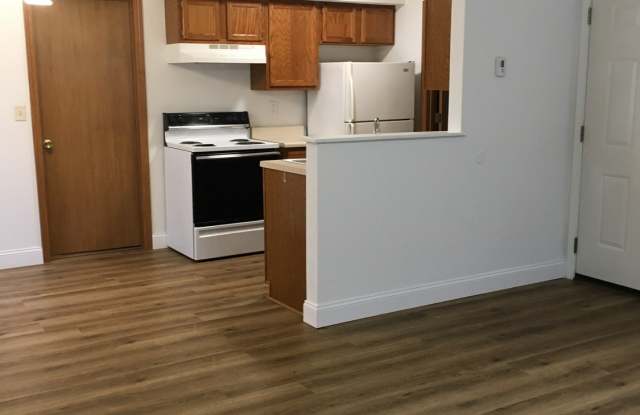 2612 Eastview Drive Gallery 1