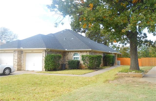 9279 Meandering Drive - 9279 Meandering Drive, North Richland Hills, TX 76182
