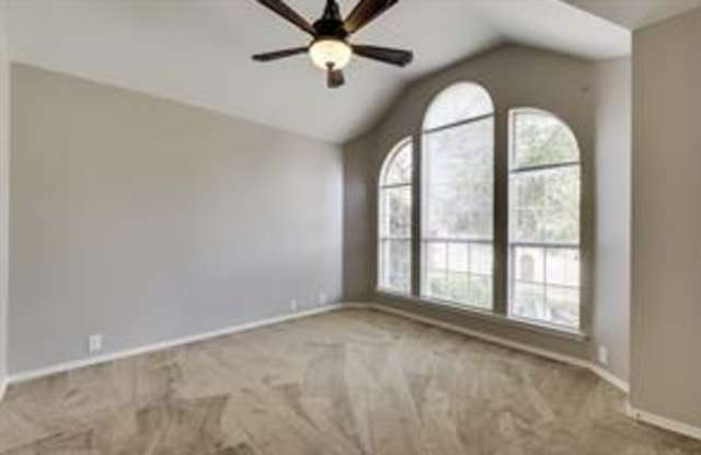 2612 Spring Drive Gallery 4