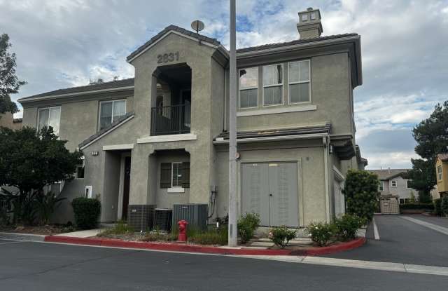 Murrieta 2 bedroom townhome with office for rent photos photos